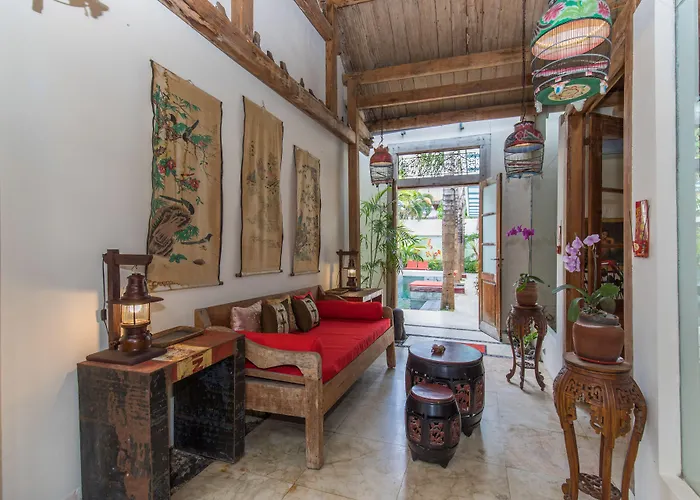 Bali Ginger & Villa *
